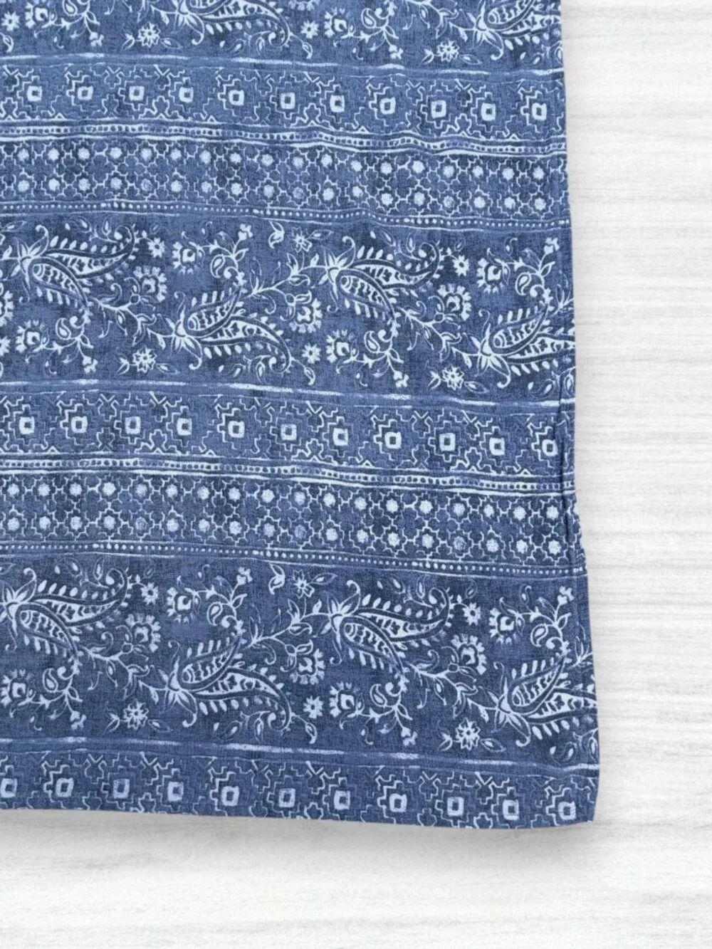 Blue White Batik Paisley Floral Tablecloth Cottage Farmhouse FrenchCountry 60x54